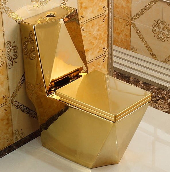 Złota toaleta, WC kompakt